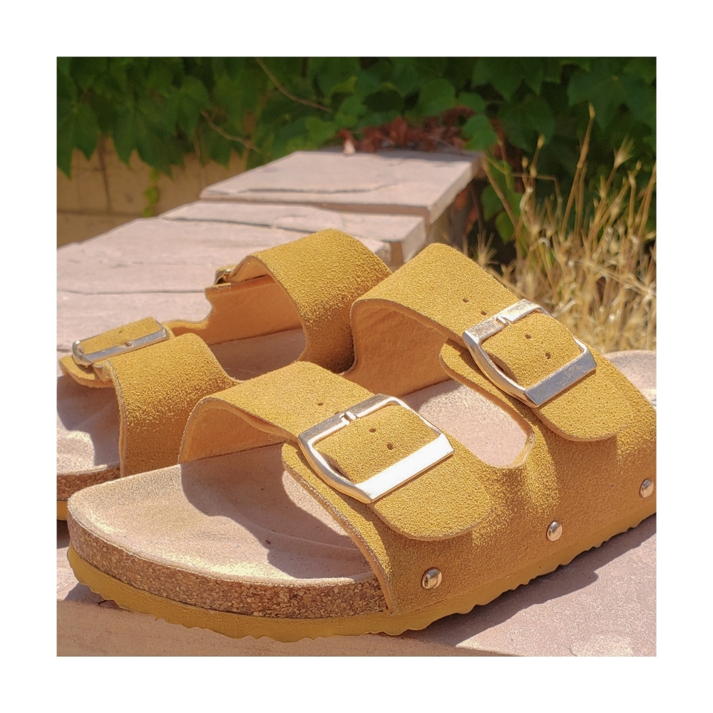 ☀️ MUDD Double-Buckle Sandals (Updated)
